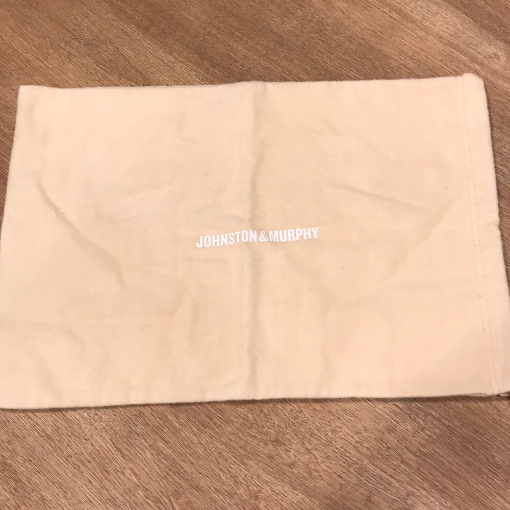 Johnston and Murphy Dust Cover